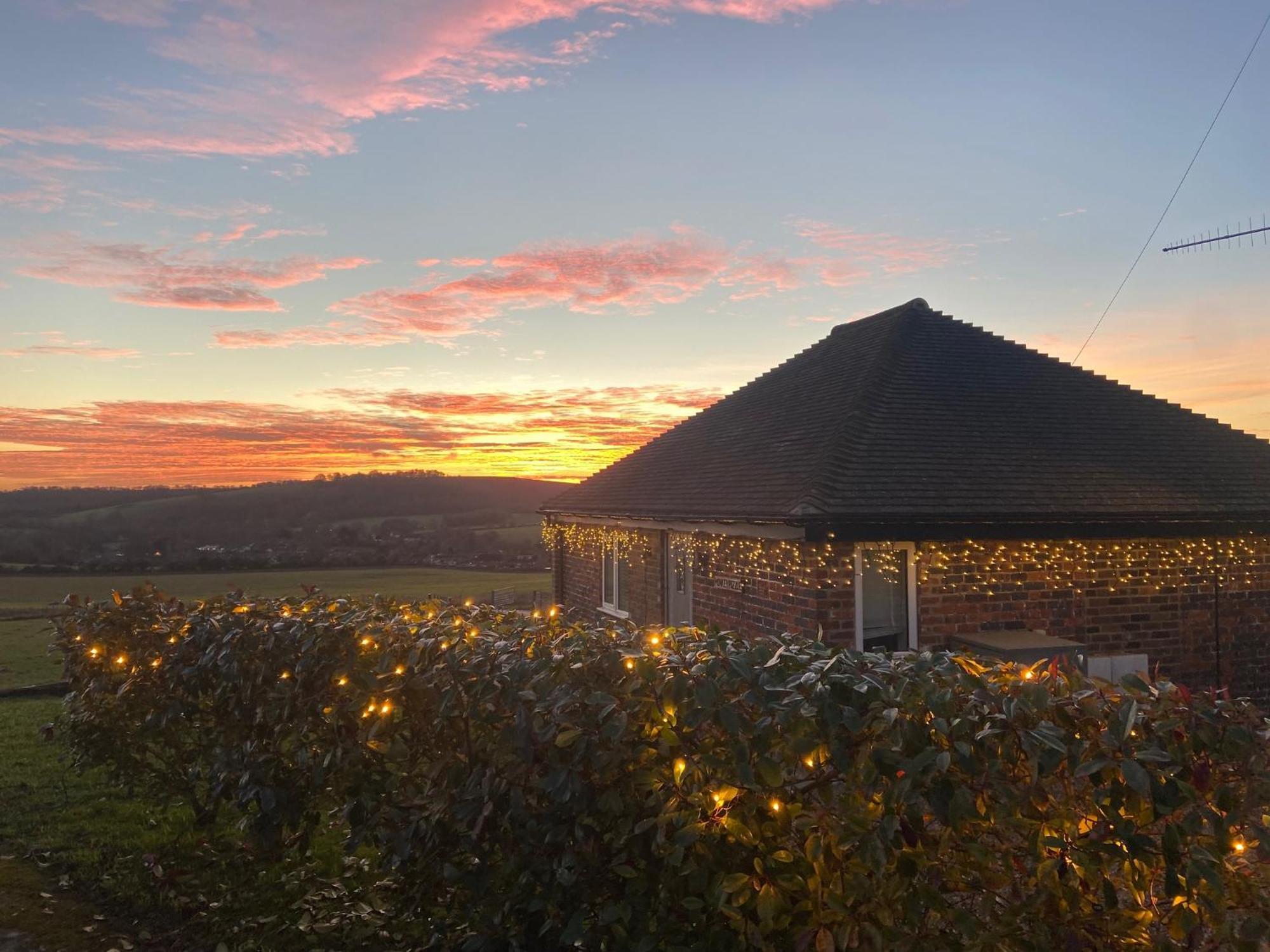 הוילה וורטינג South Downs Rural Retreats מראה חיצוני תמונה