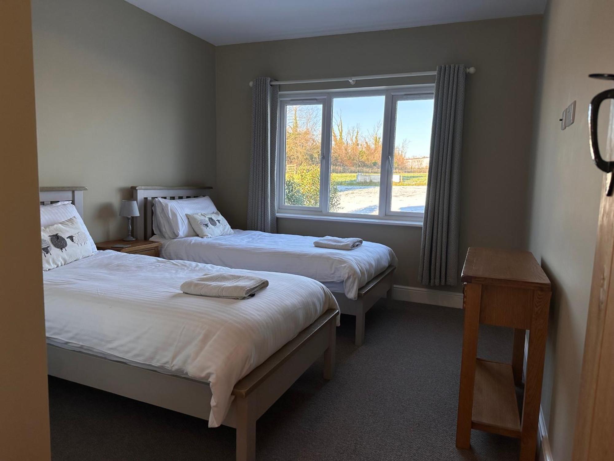 הוילה וורטינג South Downs Rural Retreats מראה חיצוני תמונה